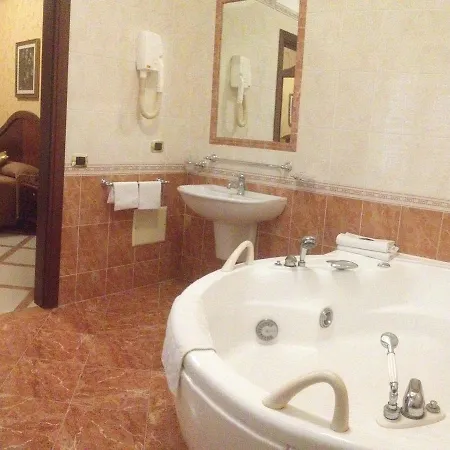 Al Boschetto 3* Castel Volturno